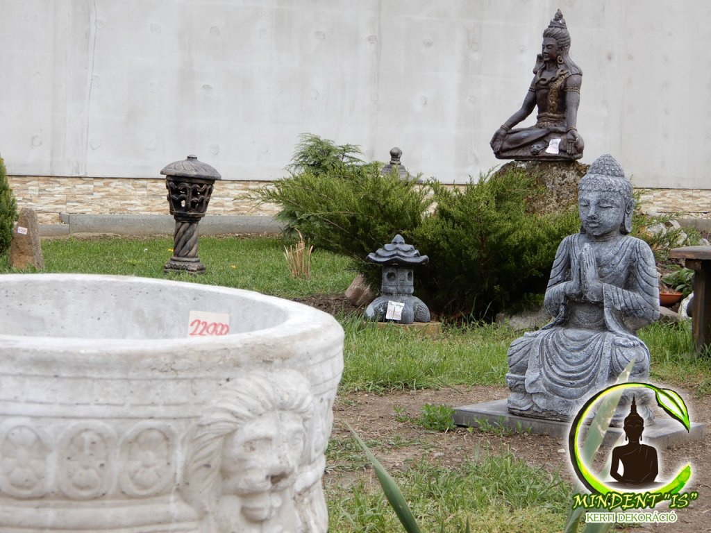 Mindent 'Is' kerti dekoráció 27